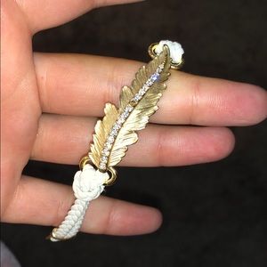 Feather bracelet